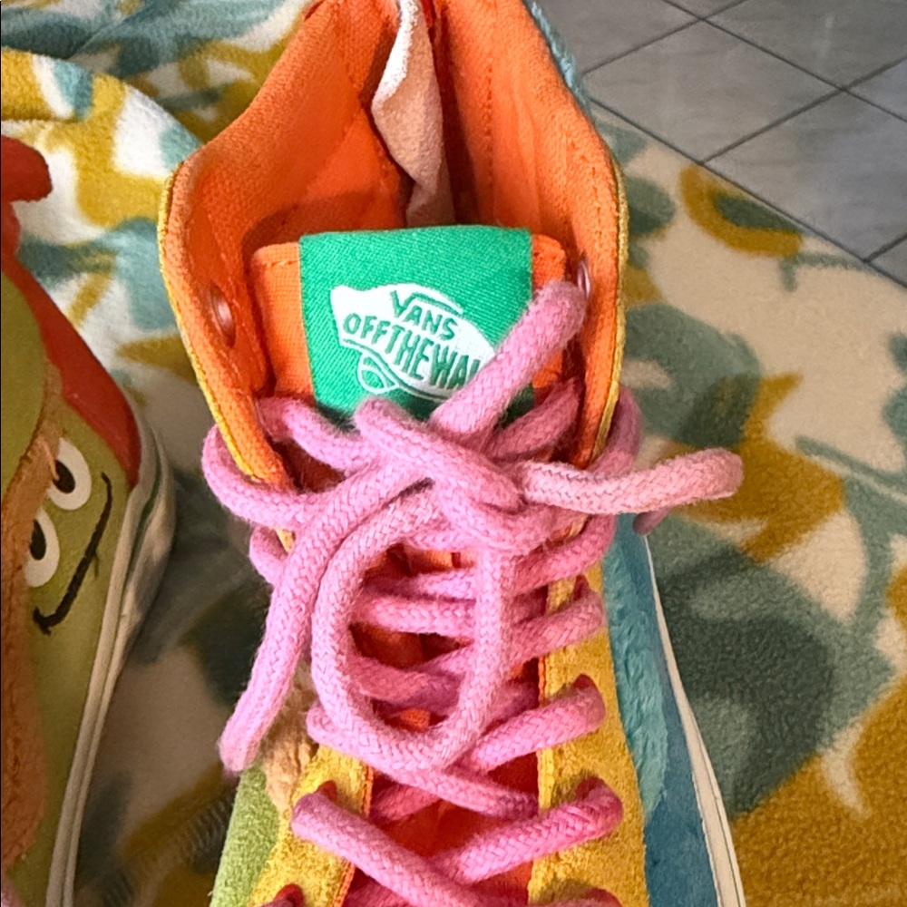 Vans Sesame Street Kids High-Top Sneakers - Picture 2 of 6